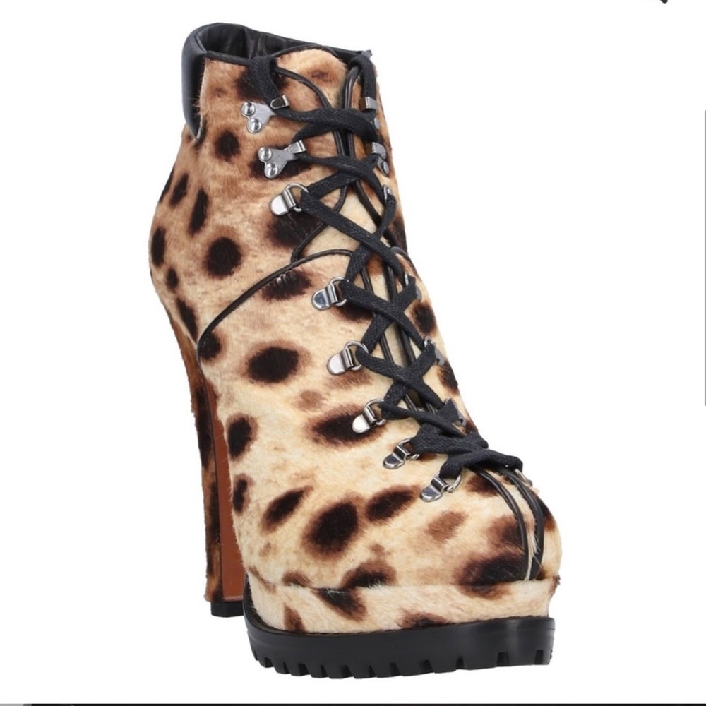 Alaïa Booties